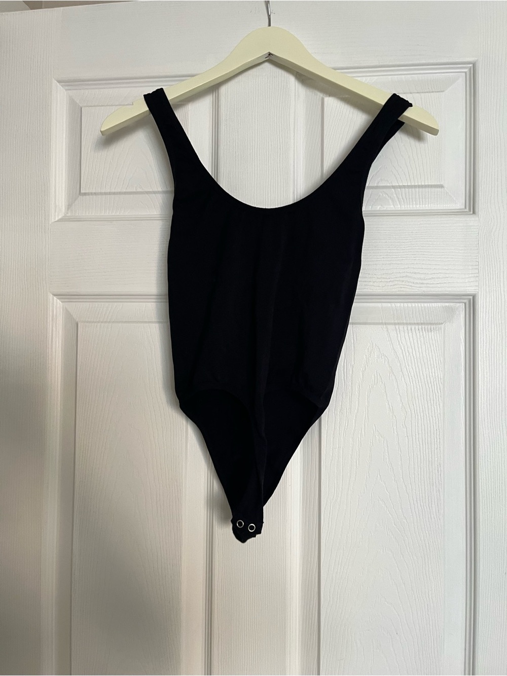 Forever 21 Black Scoop Neck Bodysuit